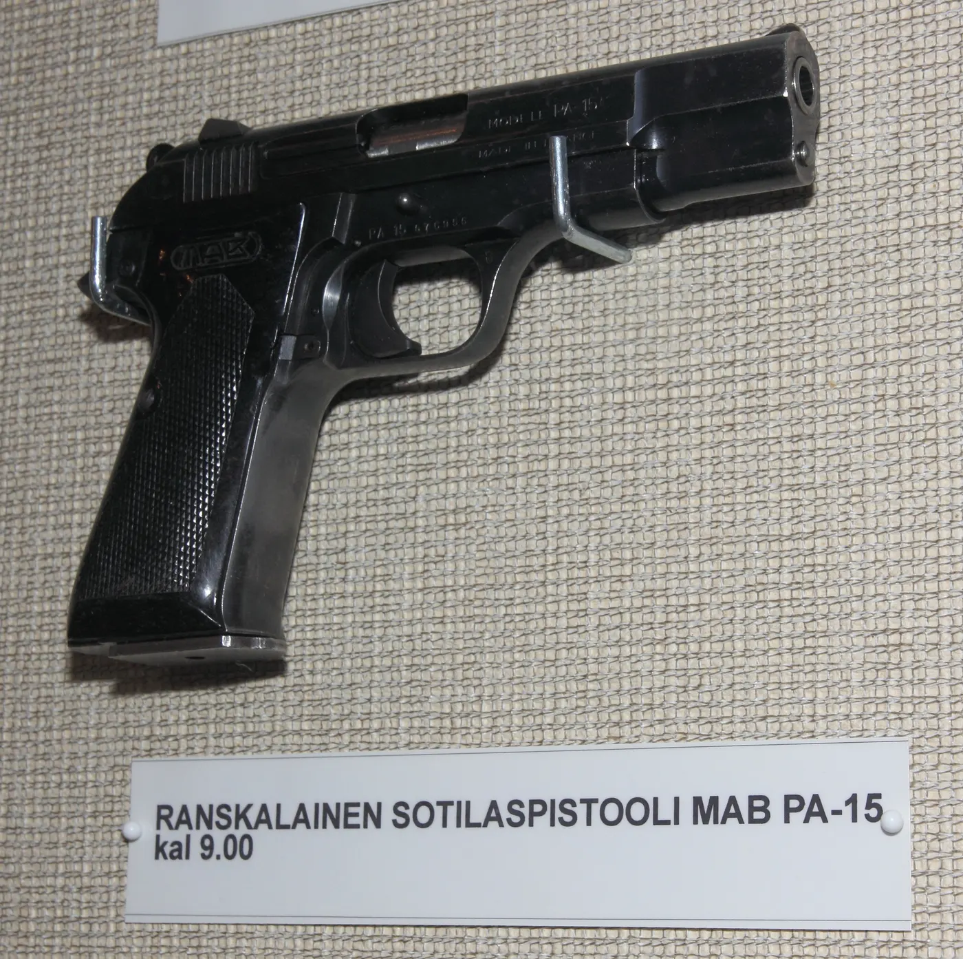 MAB PA-15 tabancası