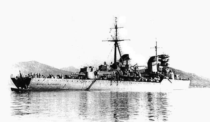 Maxim Gorky-class cruiser