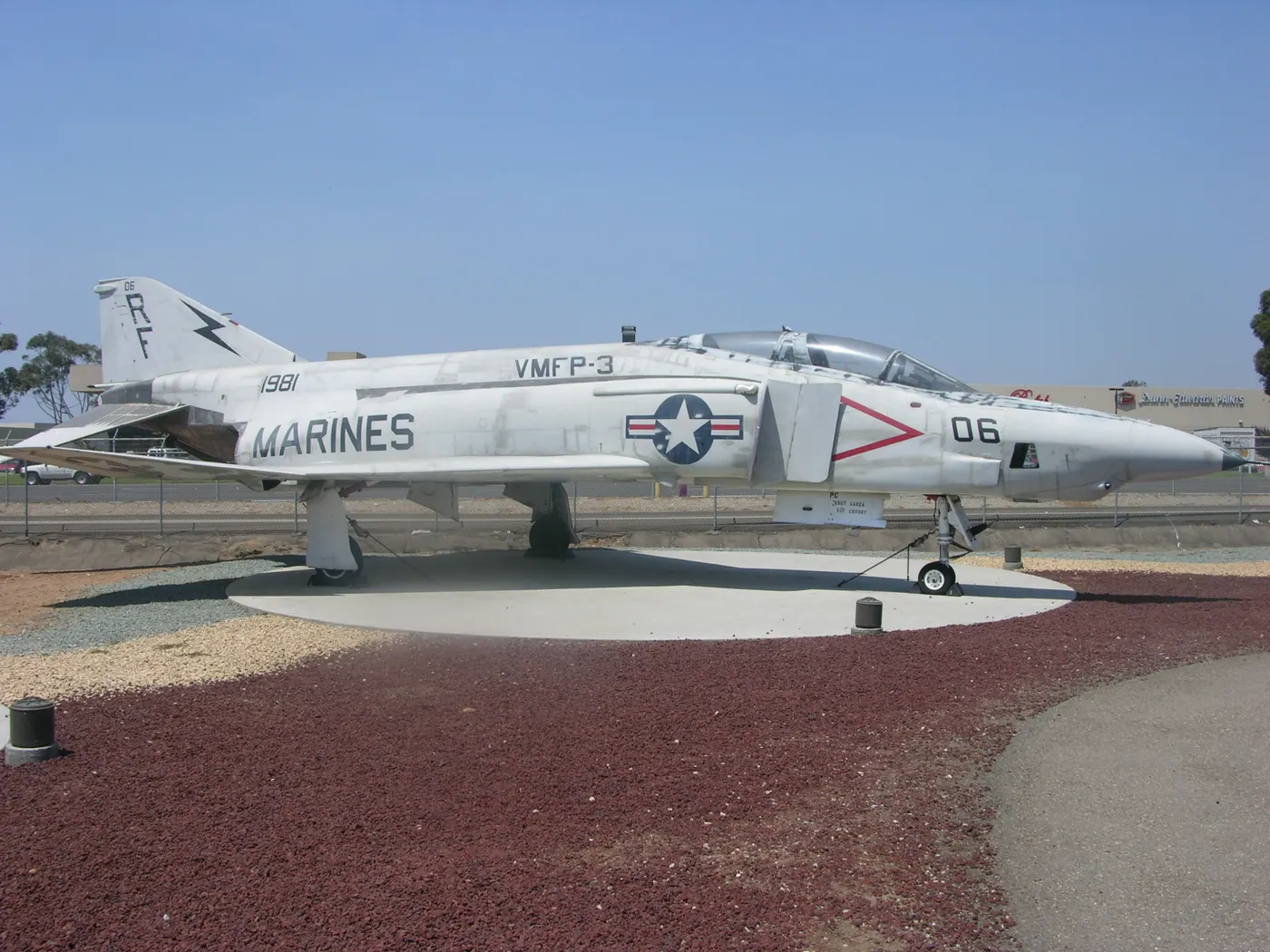 McDonnell Douglas RF-4B Phantom II keşif uçağı