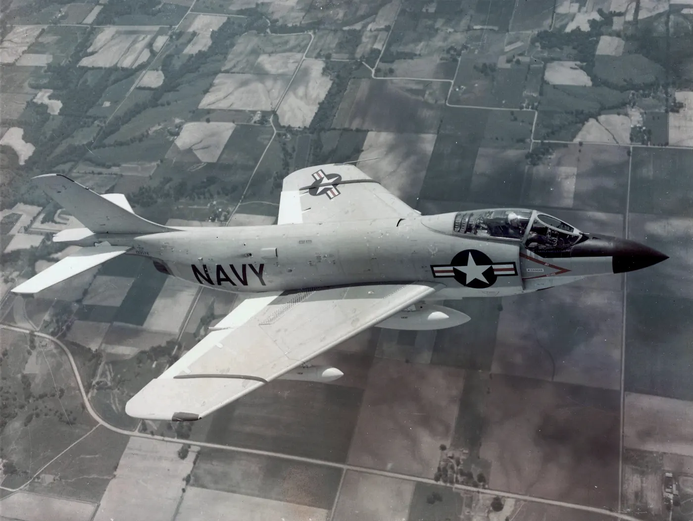 McDonnell F3H Demon gemi avcısı