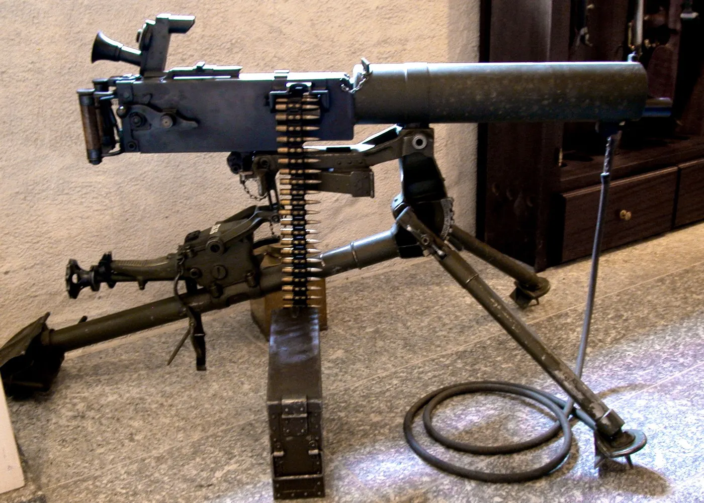 MG 11