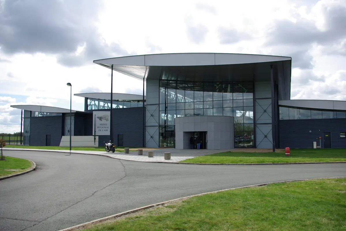Espace Air Passion aviation museum hangar building
