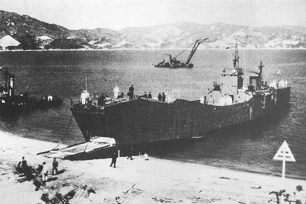 No.101 sınıfı iniş gemisi