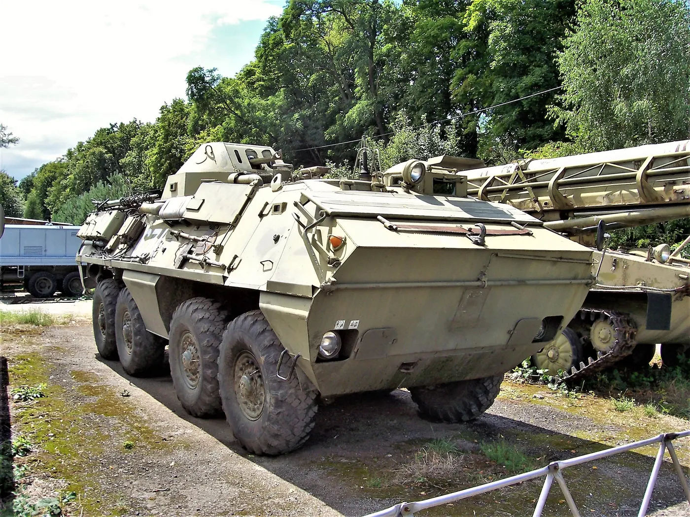 OT-64 SKOT