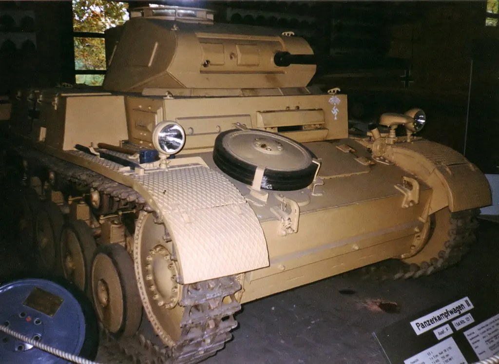 Panzer IIF hafif tankı