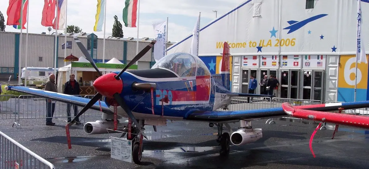 Pilatus PC-9