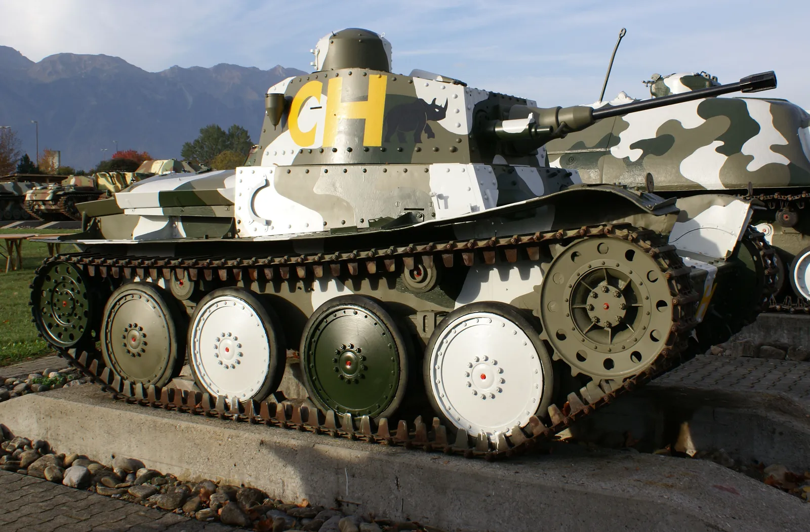 Praga LTH hafif tankı