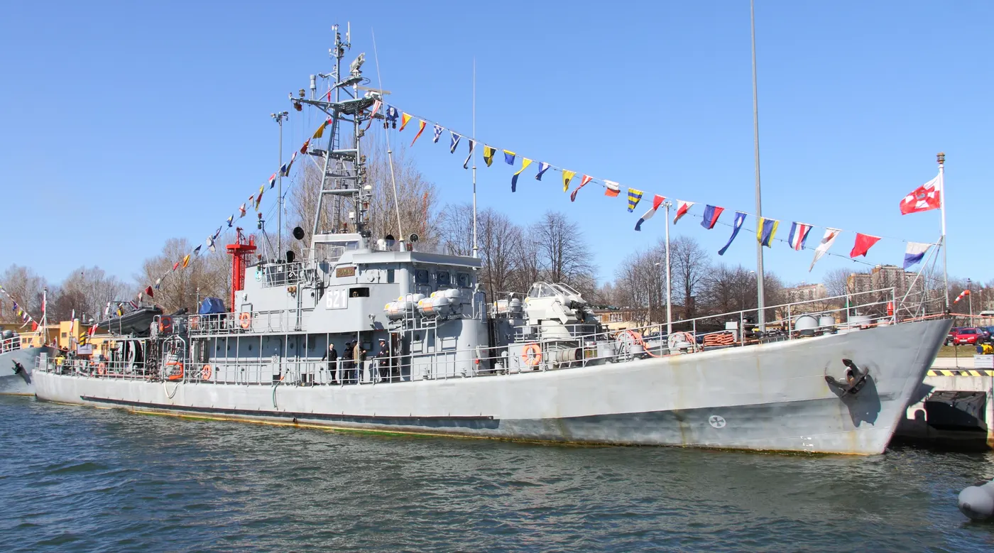 Projekt 206F-class minehunter