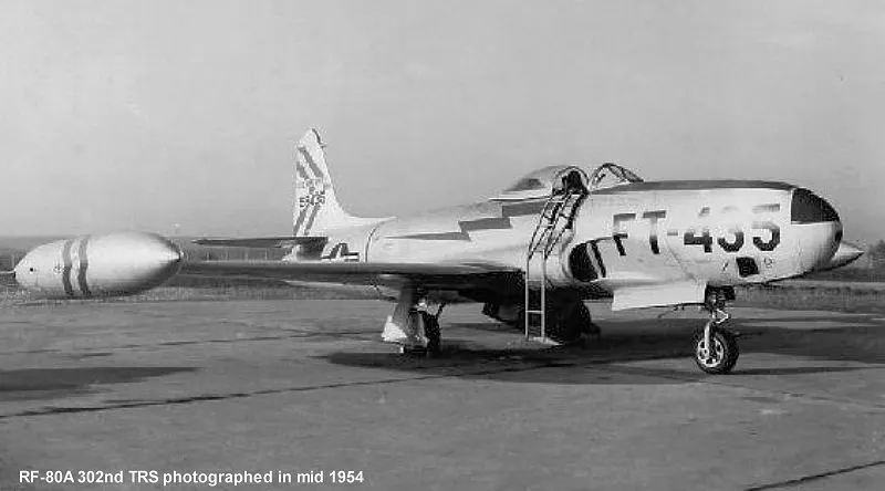 RF-80A Shooting Star keşif uçak