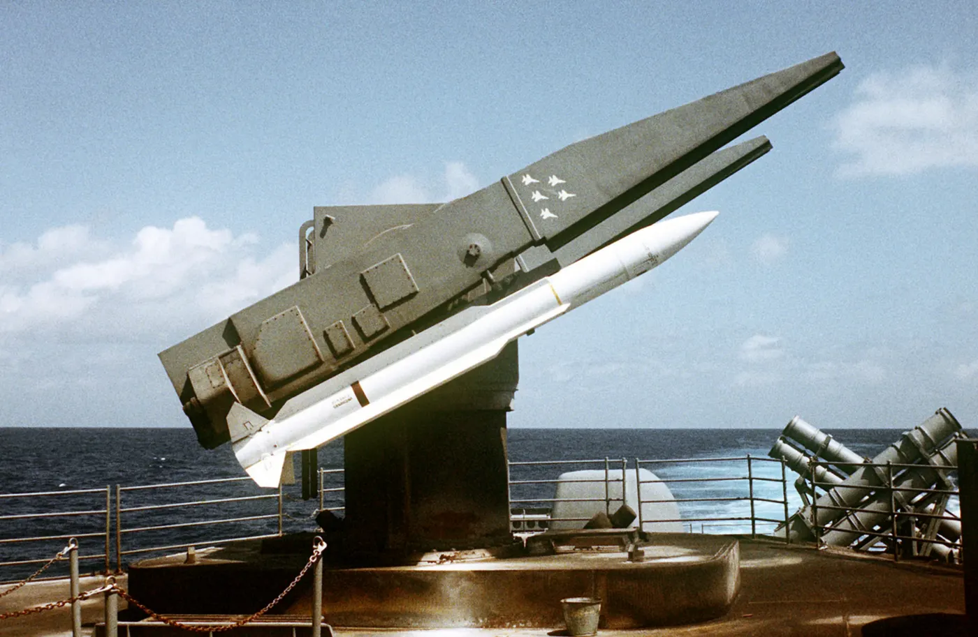 RIM-66 Standart Missile 1