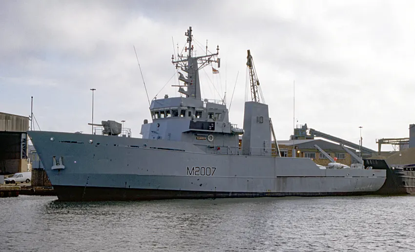 River-class minesweeper