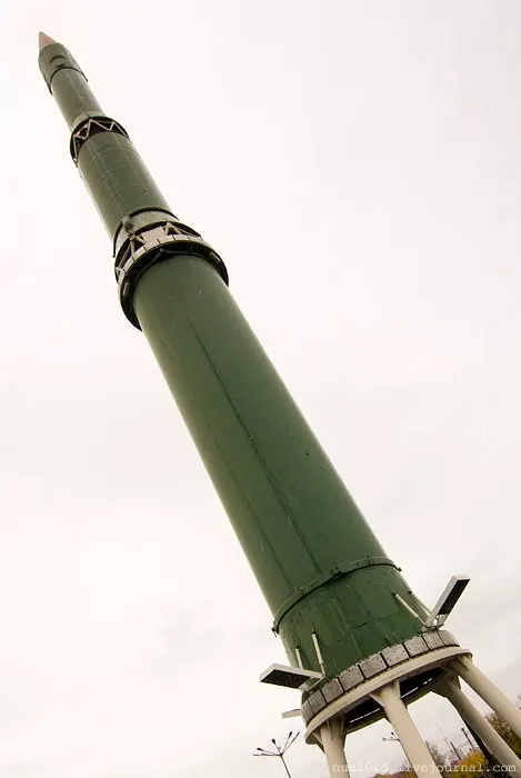 RT-2 füzesi