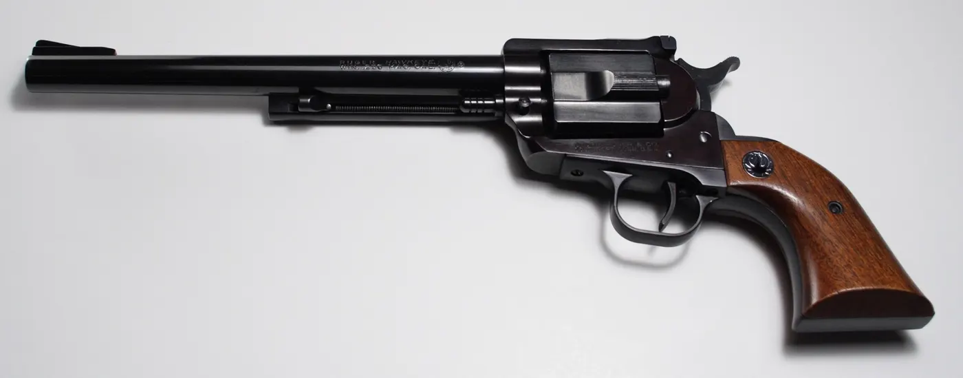 Ruger Hawkeye tabancası