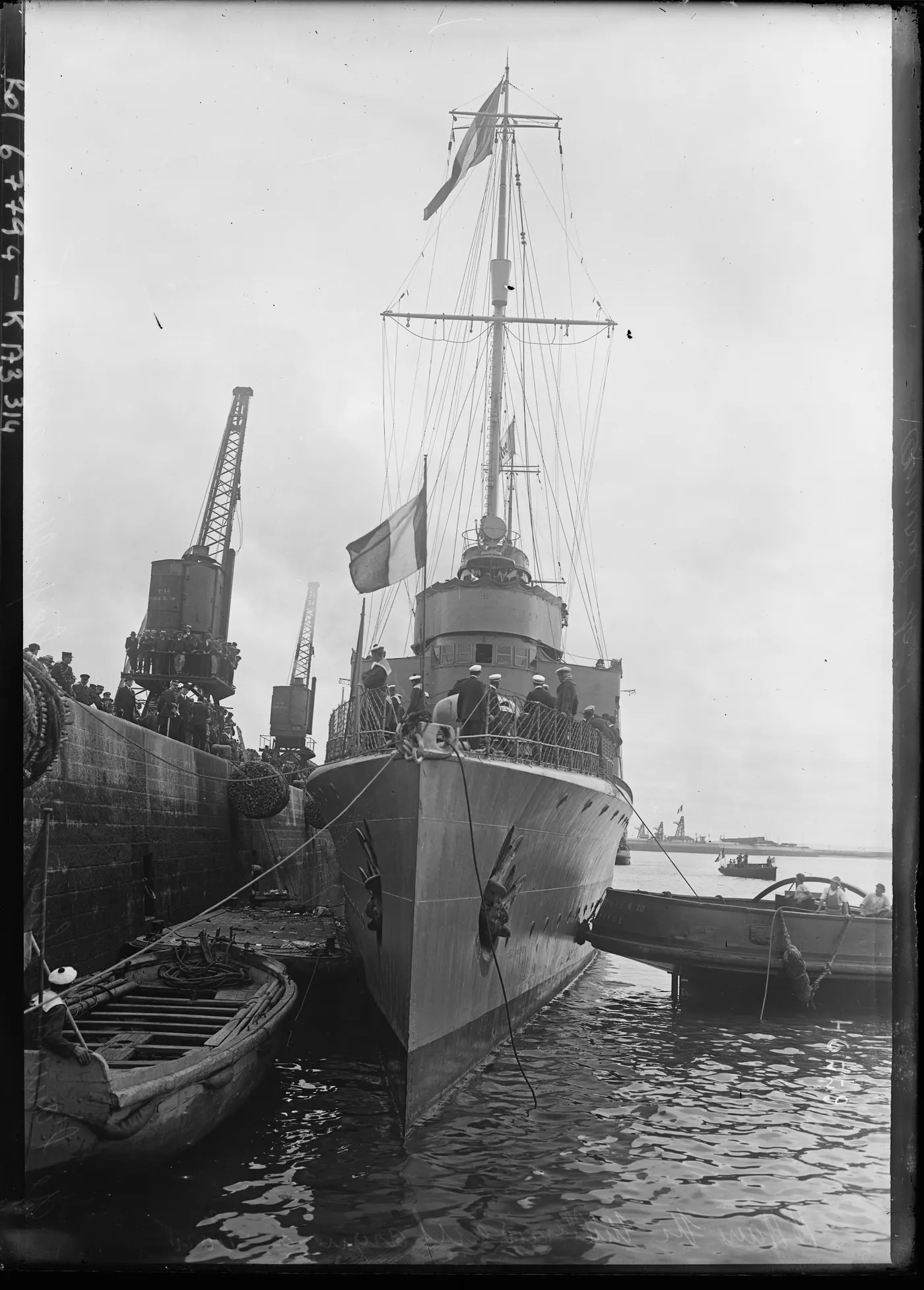 S113-class destroyer