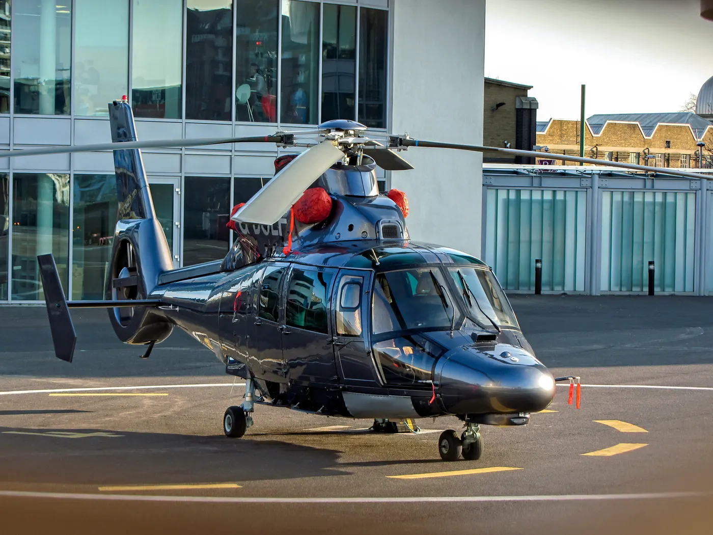 SA 365 N Dauphin 2
