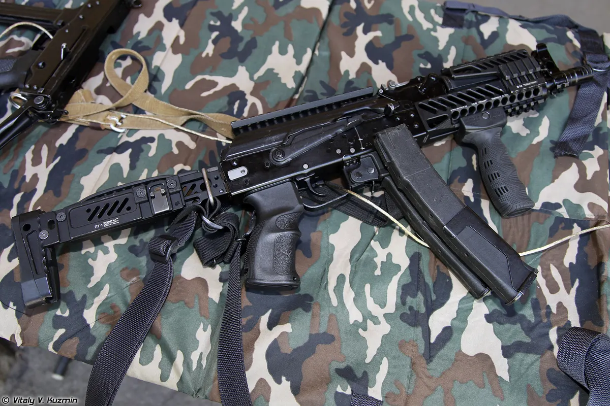 PP-19 Vityaz hafif makineli tüfek