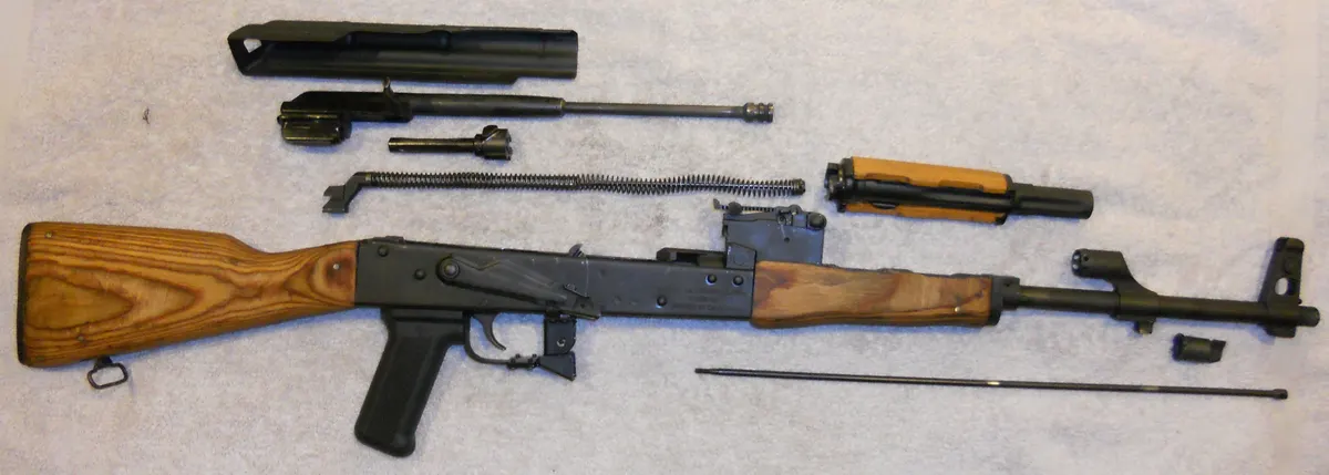 WASR-10 yarı otomatik AK sistemli tüfek