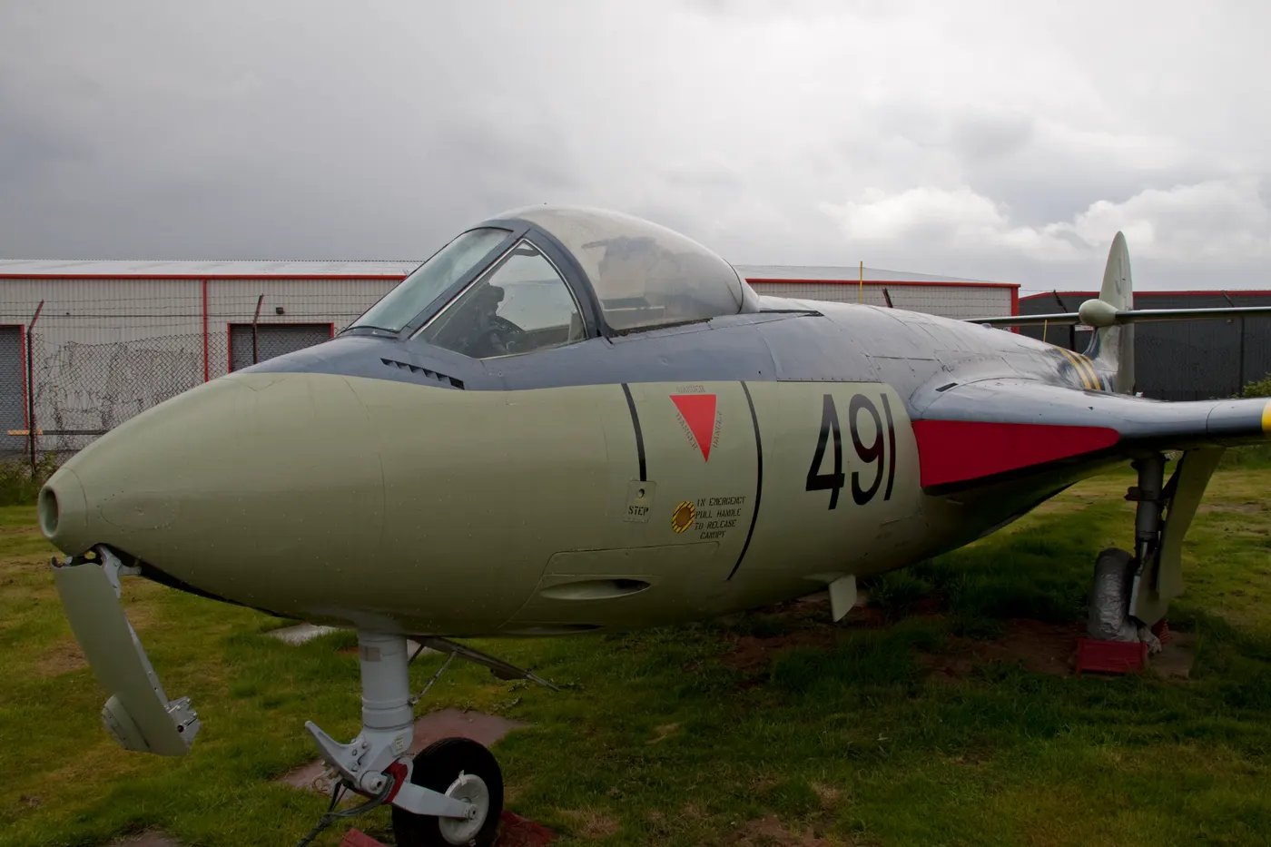 Sea Hawk FGA6 deniz saldırı uçağı