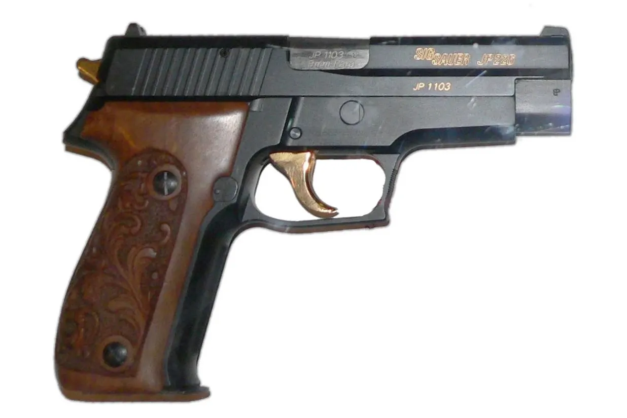 SIG P226