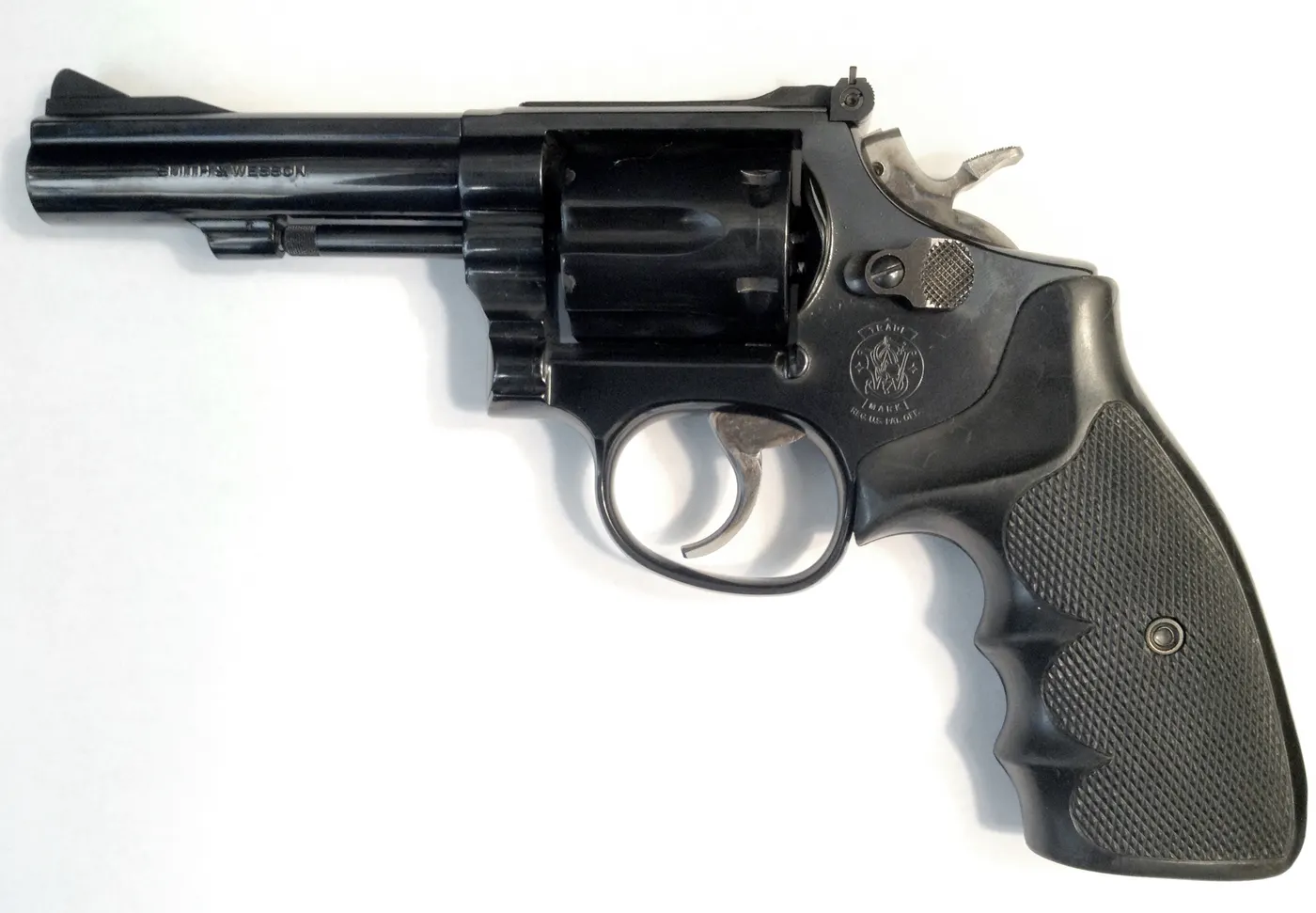 Smith & Wesson Model 67 revolveri