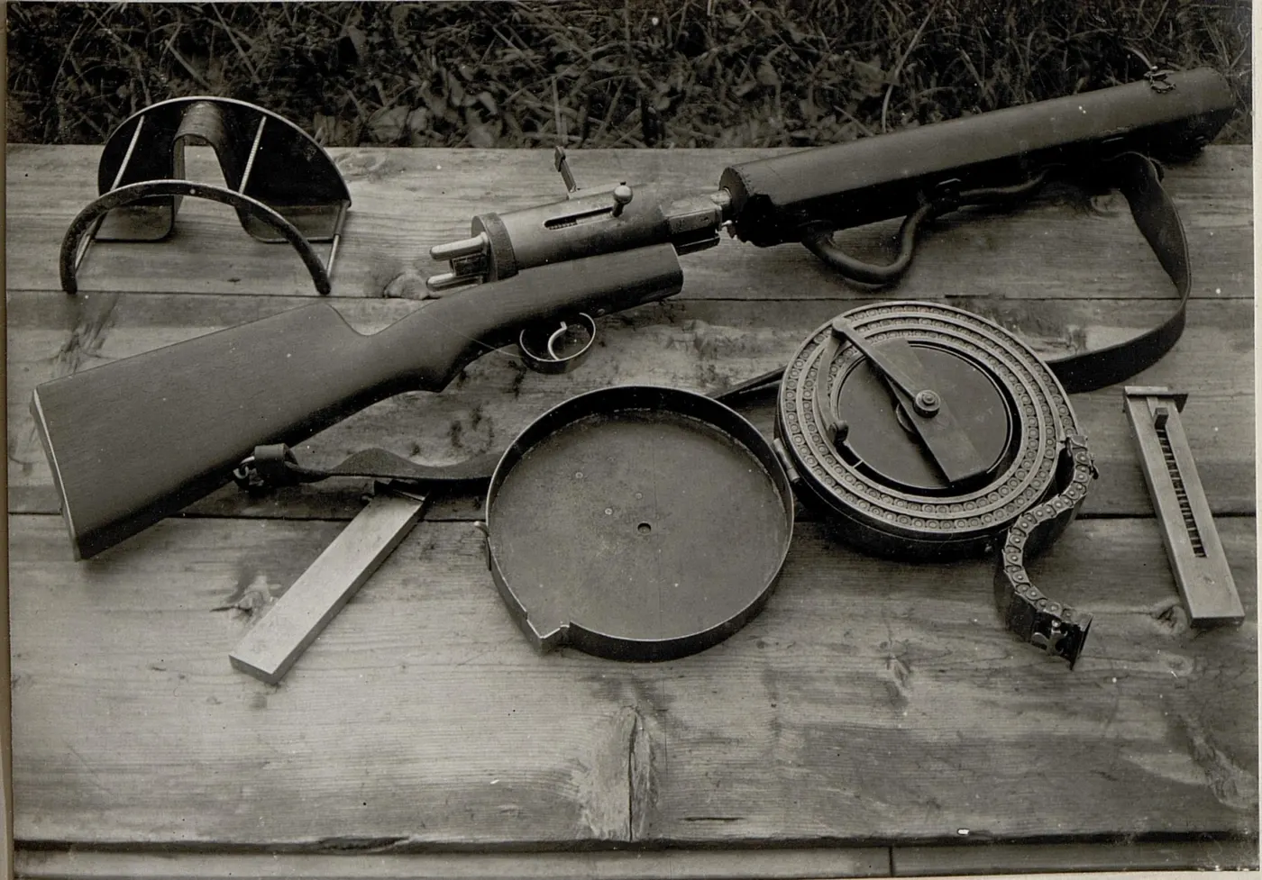 Standschütze Hellriegel M1915 makineli tüfeği