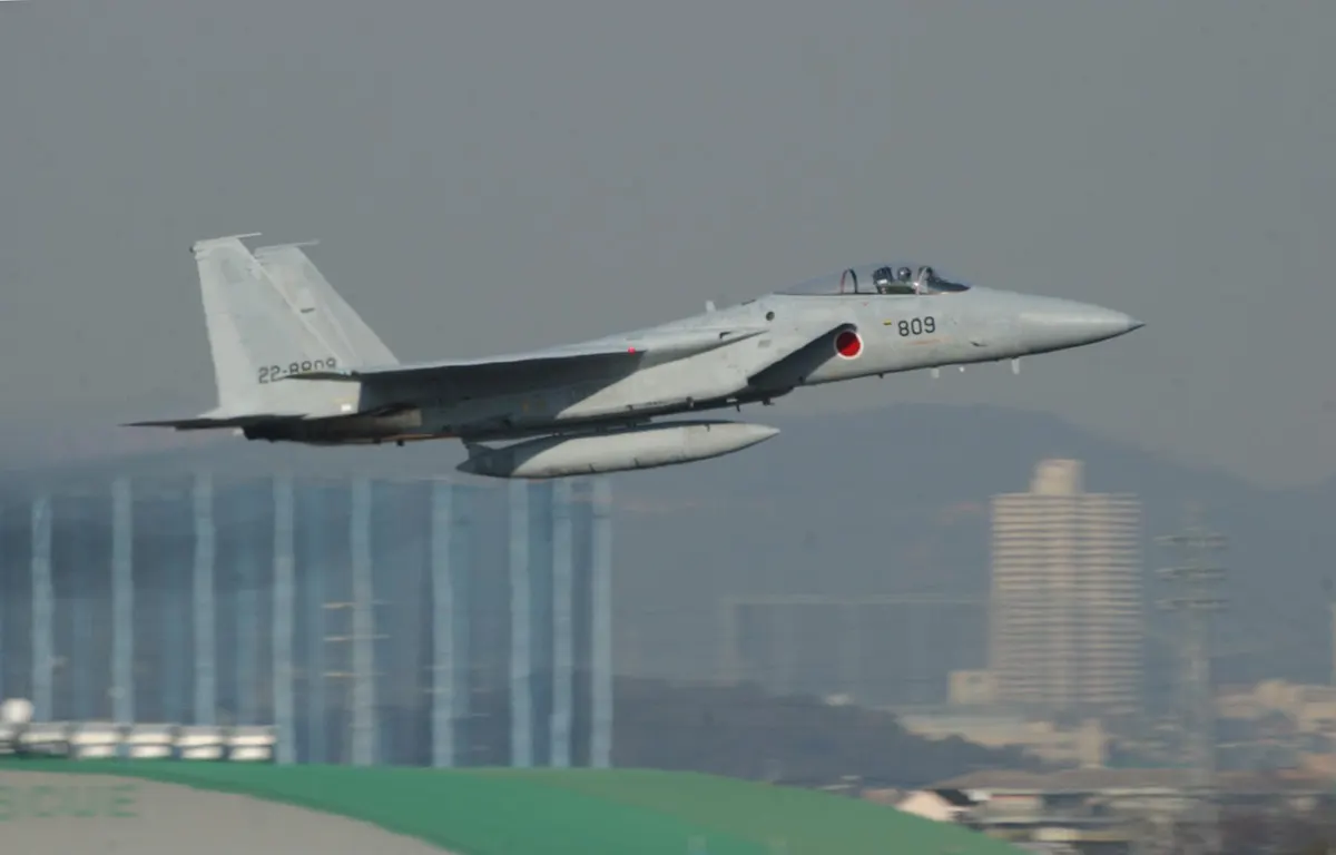 Japonya Hava Öz Savunma Kuvvetleri'ne ait bir F-15 avcı uçağı