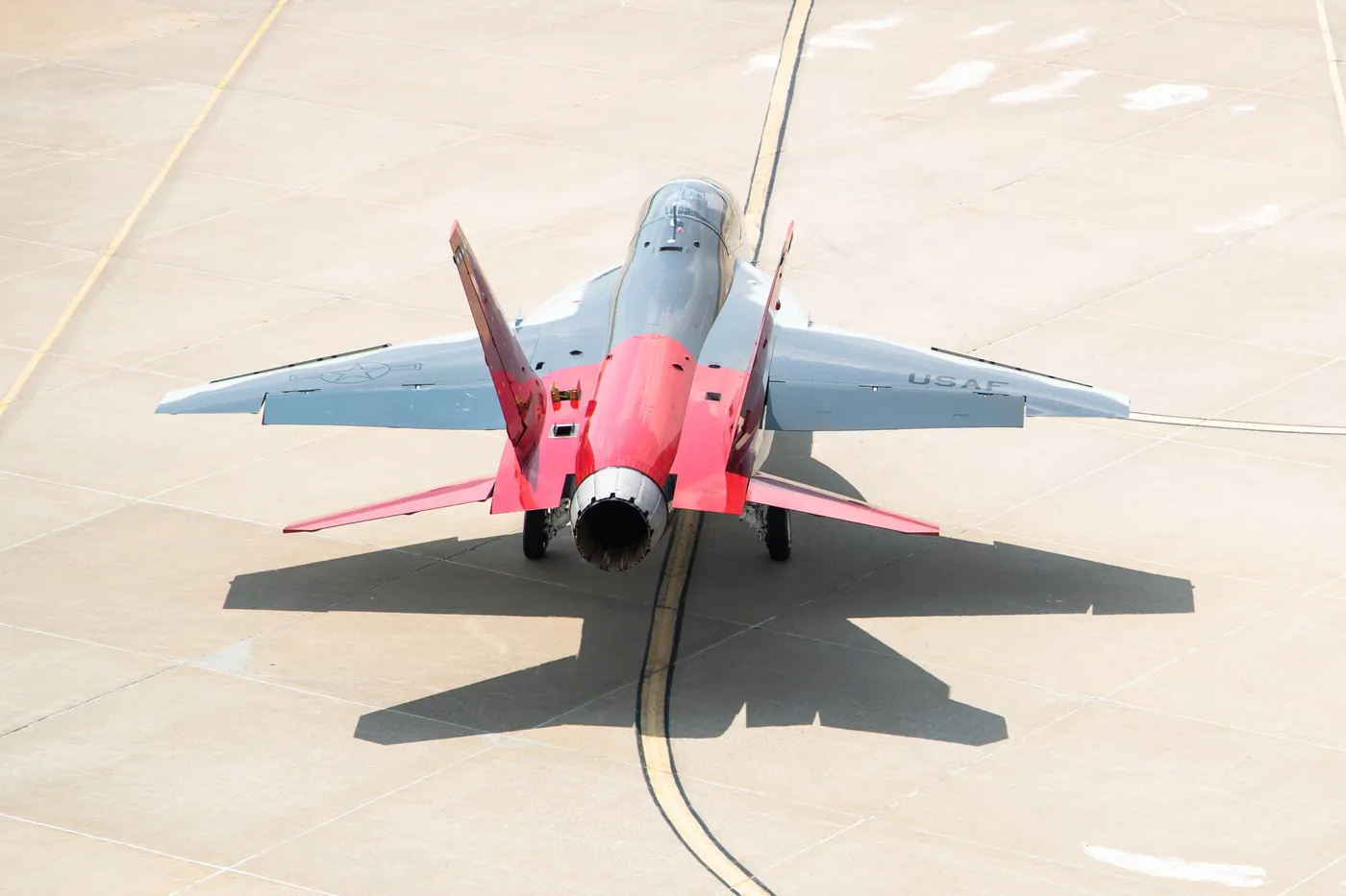 T-7A Red Hawk eğitim