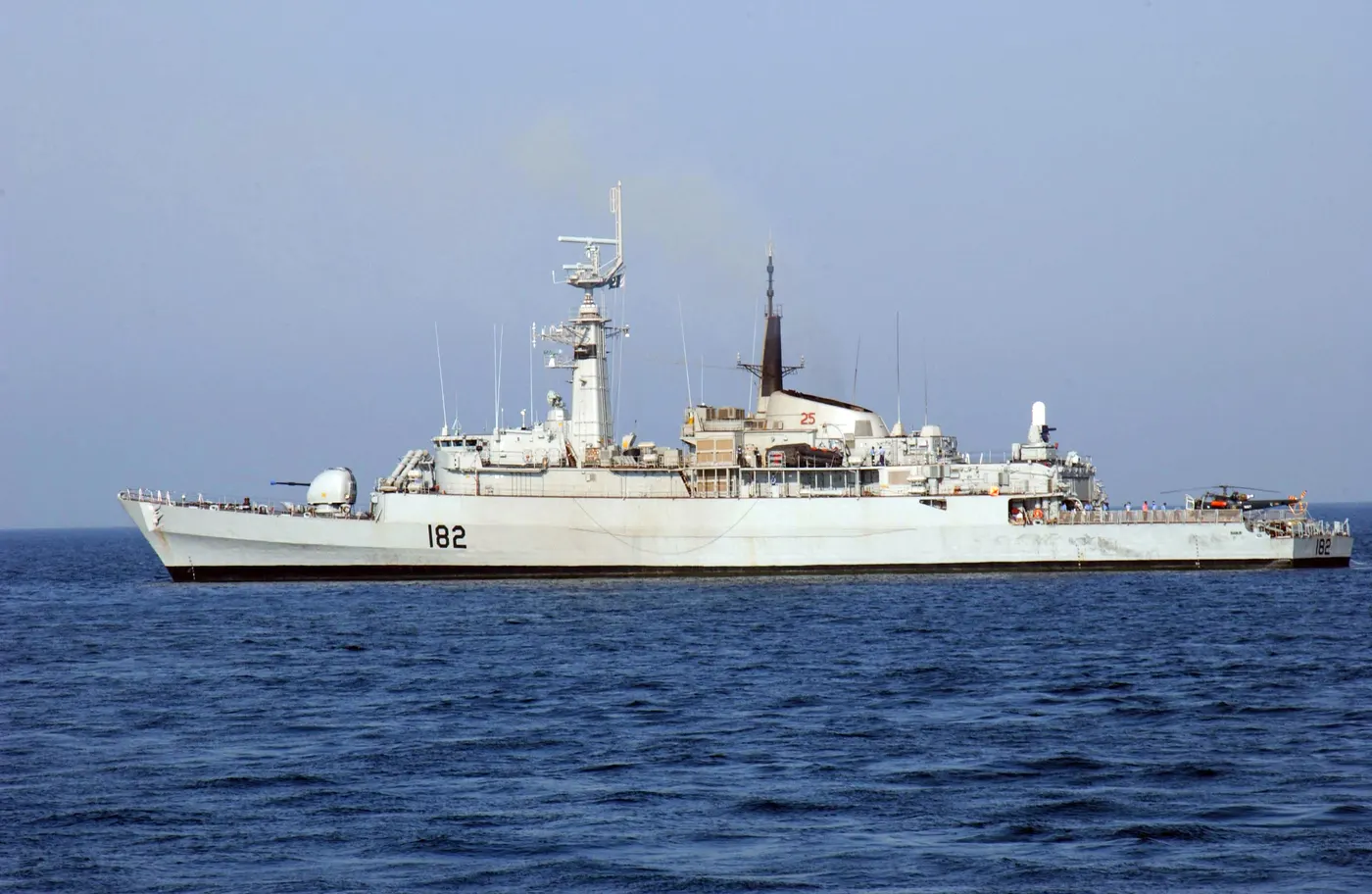 Tariq-class destroyer