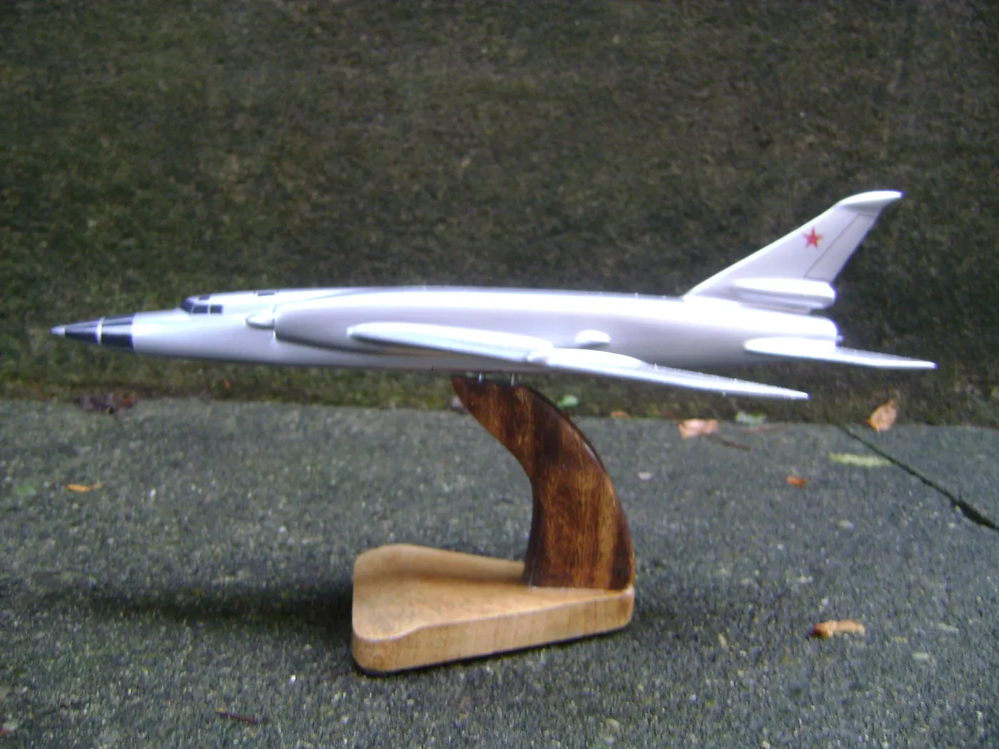Tupolev Tu-98