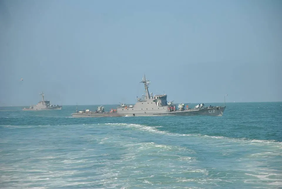 Type 037IS denizaltı avcısı