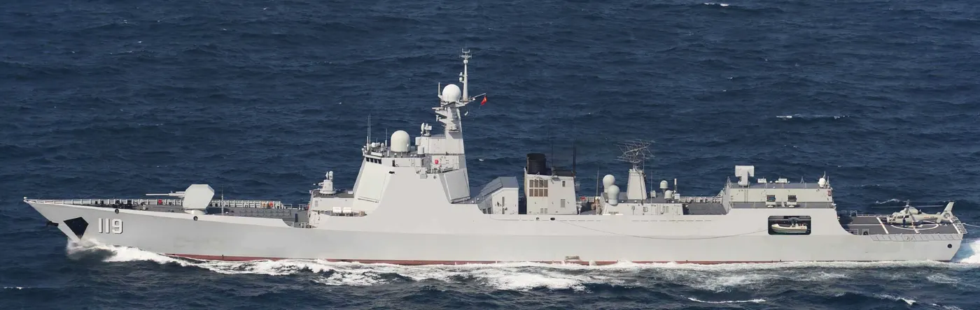 Type 052D muhasım gemi