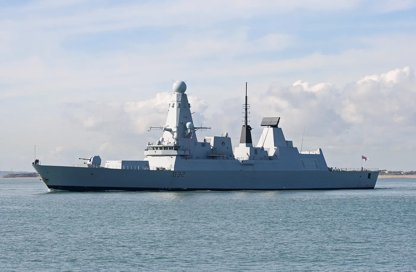 Type 45 guided missile destroyer