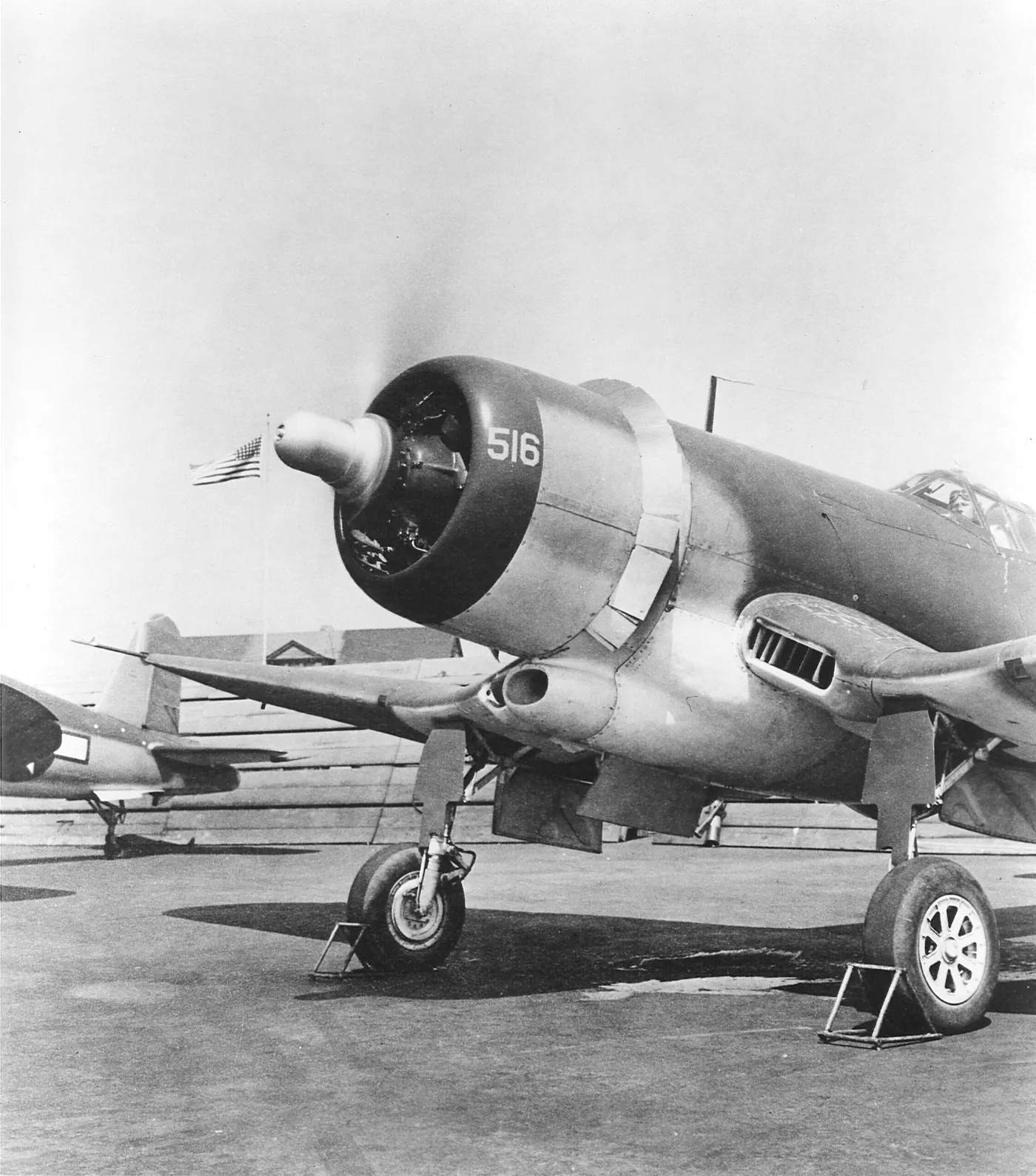 XF4U-3 Corsair deneysel avcı