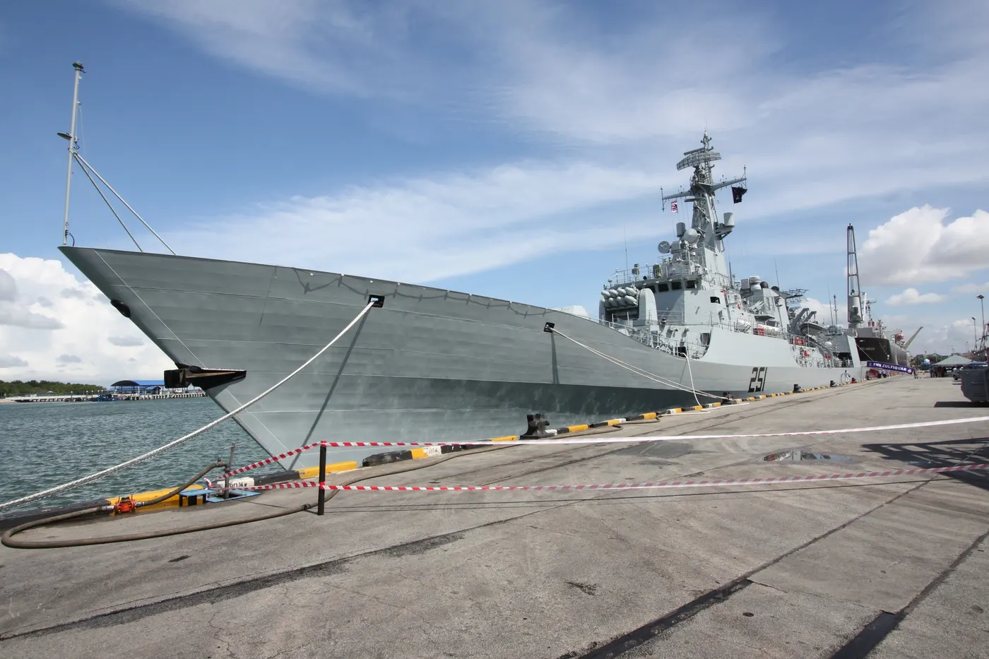 Zulfiquar-class frigate